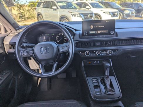 Used 2024 Honda CR-V Sport image 17