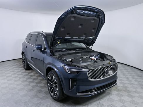 New 2026 Volvo XC90 T8 Ultra w/ Protection Package Premier AWD/4WD image 34