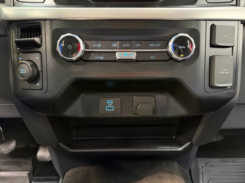 Used 2022 Ford F150 XLT w/ Equipment Group 301A Mid image 23