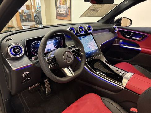 New 2026 Mercedes-Benz GLC 300 image 9