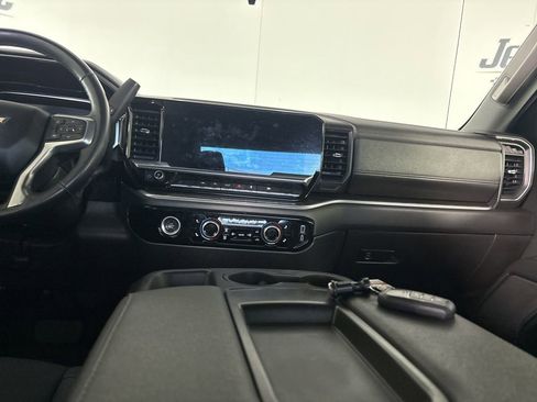 Used 2023 Chevrolet Silverado 1500 LT w/ Protection Package AWD/4WD image 22