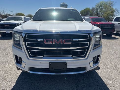 Used 2023 GMC Yukon XL SLT image 10