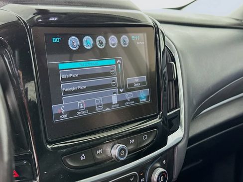 Used 2018 Chevrolet Traverse Premier w/ Driver Confidence II Package FWD image 13
