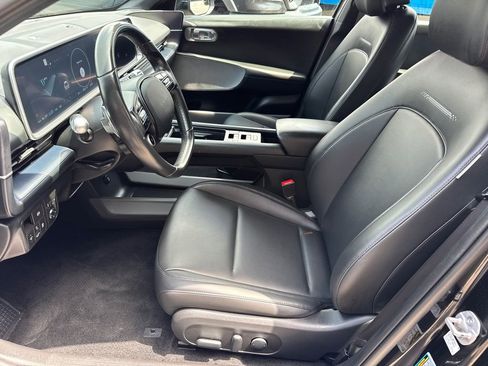 Used 2024 Hyundai Ioniq 6 SEL RWD image 25