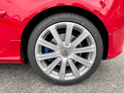 Used 2008 Volkswagen R32 AWD/4WD image 20
