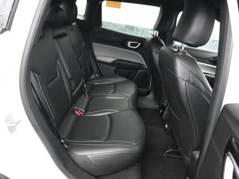 Used 2025 Jeep Compass Limited AWD/4WD image 7