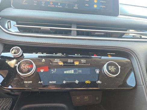 Used 2023 INFINITI QX60 Luxe image 27