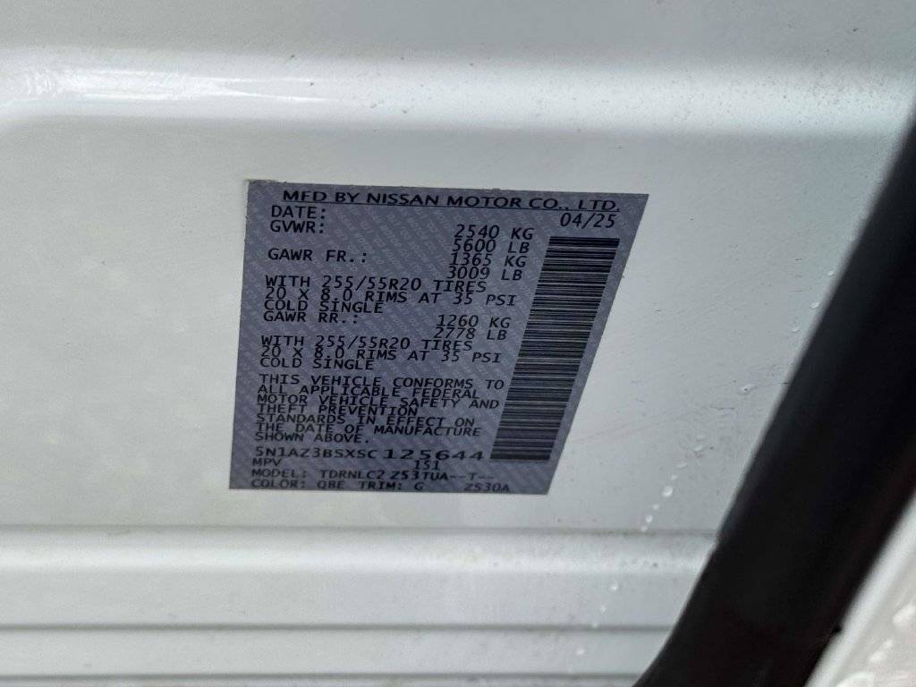 Certified 2025 Nissan Murano SV AWD/4WD image 19