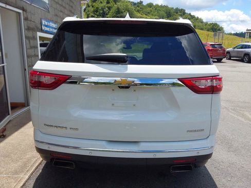 Used 2021 Chevrolet Traverse Premier w/ LPO, Floor Liner Package AWD/4WD image 4