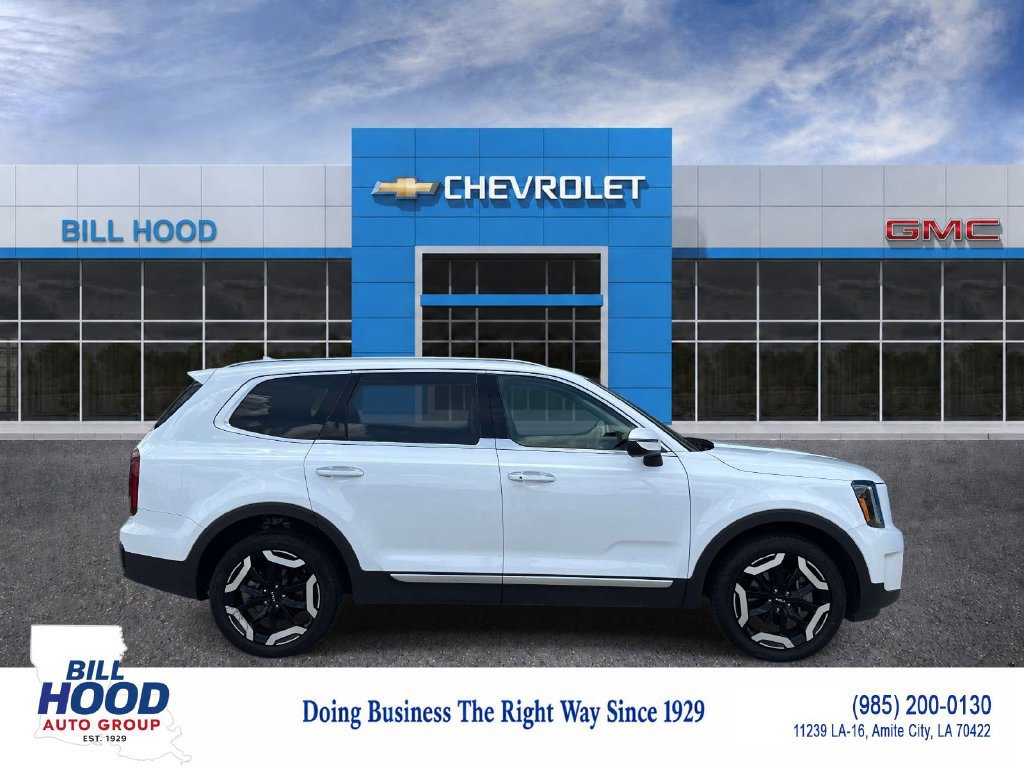 Used 2025 Kia Telluride S FWD image 1