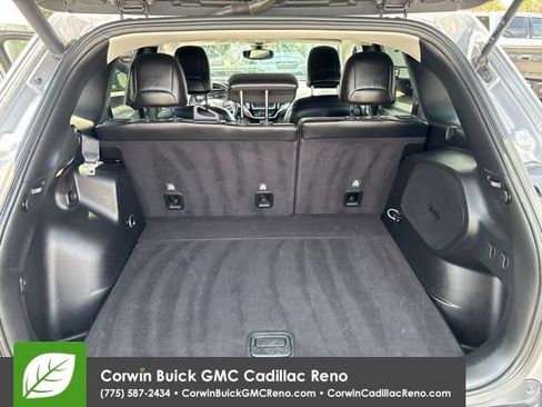 Used 2019 Jeep Cherokee Limited AWD/4WD image 31