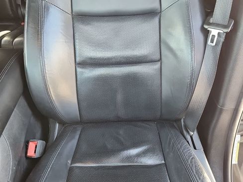 Used 2019 Jeep Grand Cherokee Limited w/ Luxury Group II image 14