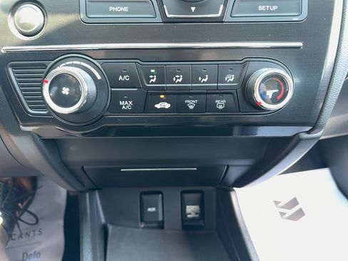 Used 2013 Honda Civic LX image 10