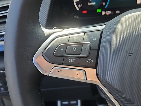 New 2026 Volkswagen Atlas Cross Sport SEL Premium R-Line image 17