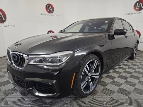 Used 2019 BMW 750i xDrive image 5
