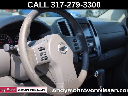 Used 2016 Nissan Frontier SV w/ SV Value Truck Package RWD image 16
