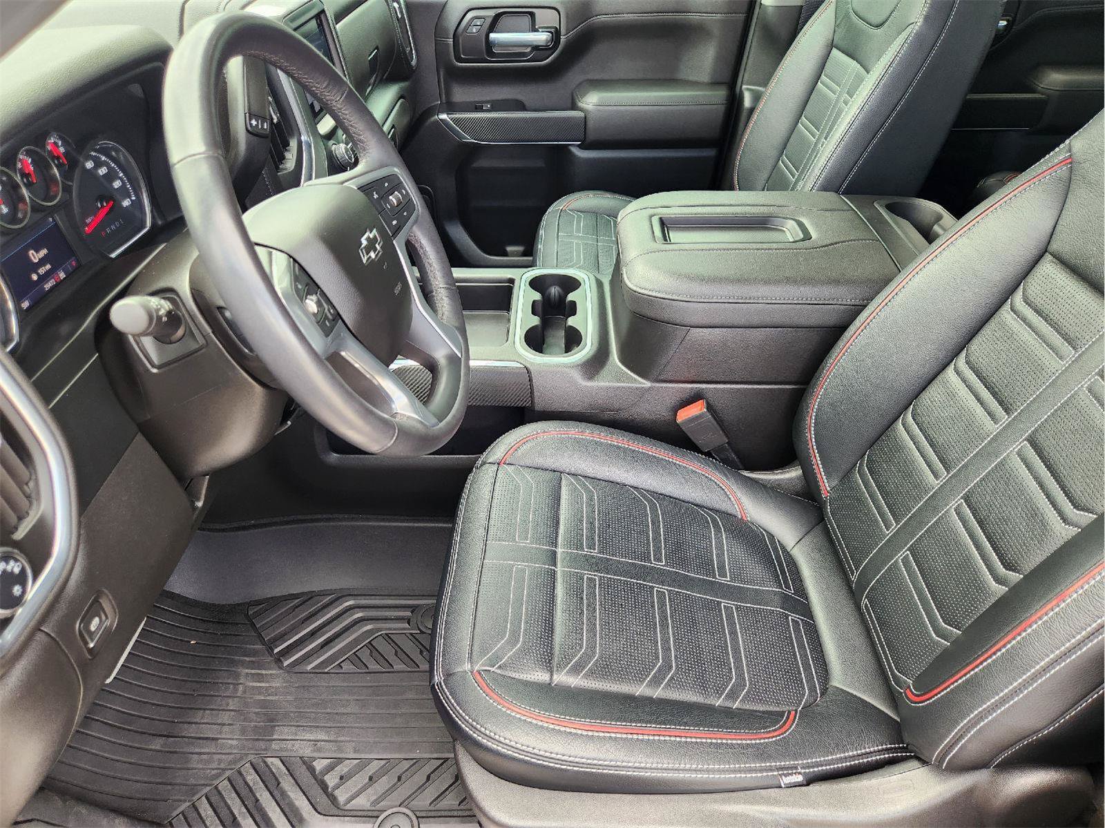 Used 2022 Chevrolet Silverado 1500 RST AWD/4WD image 13