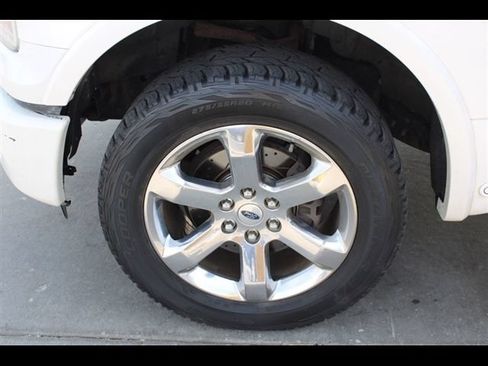 Used 2015 Ford F150 Platinum w/ Equipment Group 701A Luxury AWD/4WD image 11