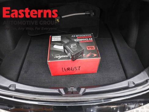 Used 2018 Tesla Model 3 Long Range image 9