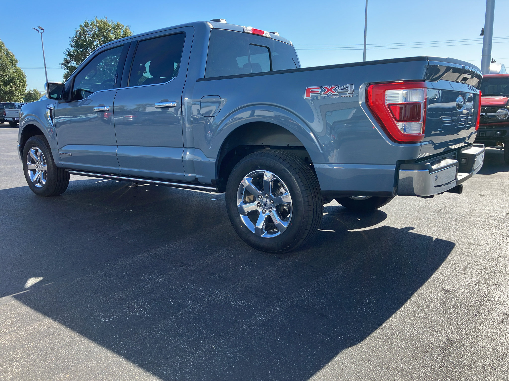 Used 2023 Ford F150 Lariat w/ Equipment Group 502A High AWD/4WD image 4