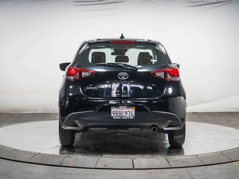 Certified 2020 Toyota Yaris LE FWD image 6