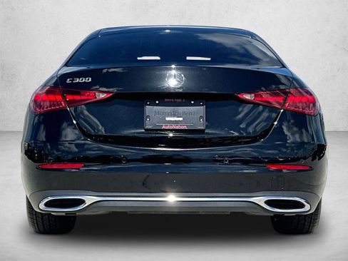 Used 2022 Mercedes-Benz C 300 Sedan image 4