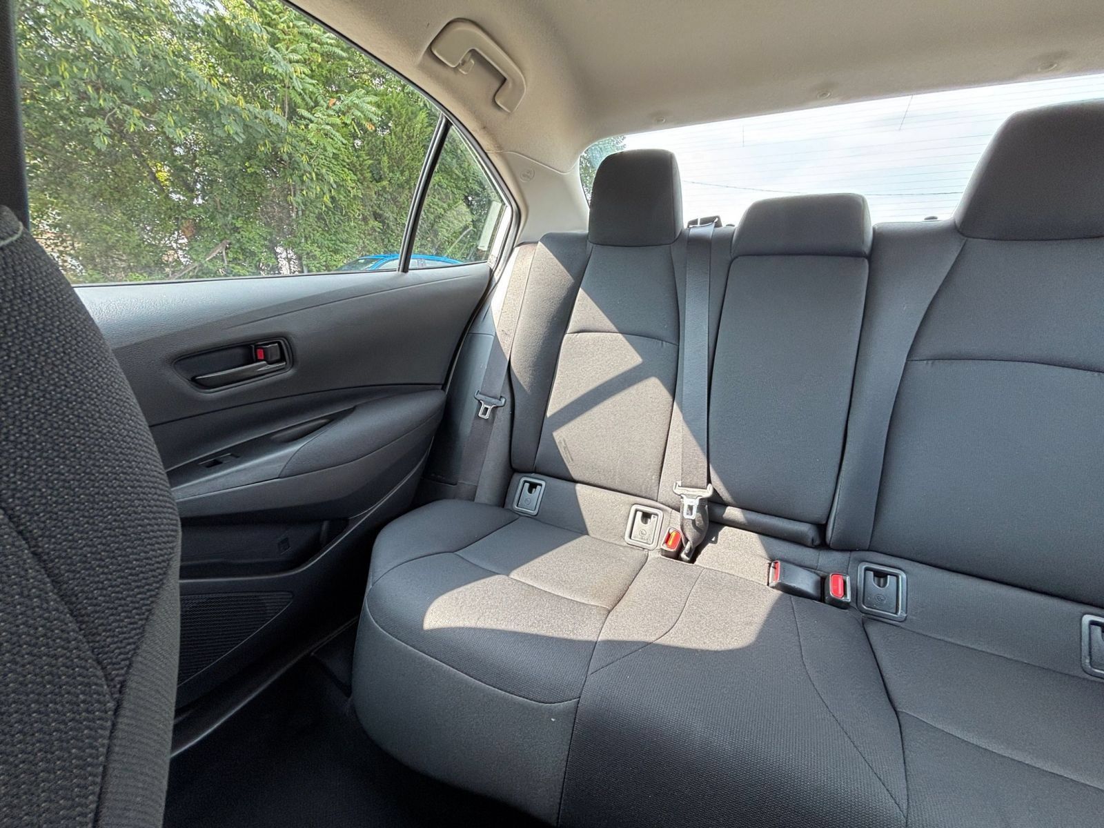 Used 2025 Toyota Corolla LE FWD image 36