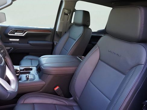 New 2026 GMC Sierra 1500 Denali image 8