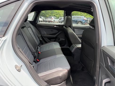 Used 2025 Volkswagen Jetta GLI Autobahn FWD image 13