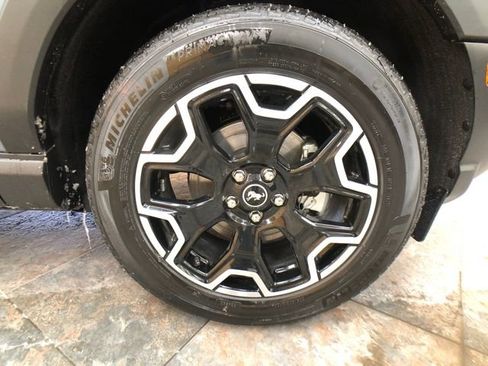 New 2025 Ford Bronco Sport Outer Banks w/ Outer Banks Tech Package+ image 9