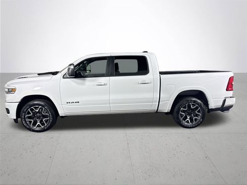 New 2026 RAM 1500 Laramie w/ Sport Appearance Package AWD/4WD image 9