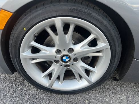Used 2008 BMW Z4 3.0i image 38