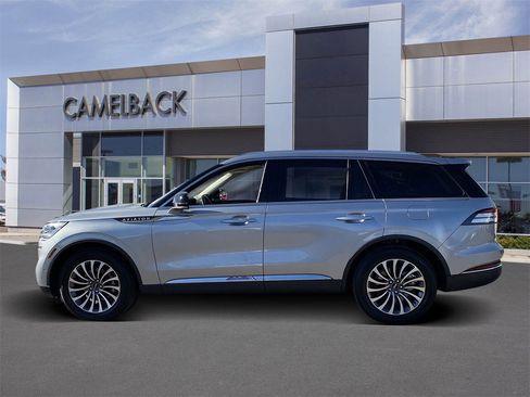 Certified 2023 Lincoln Aviator Reserve w/ Equipment Group 201A image 3