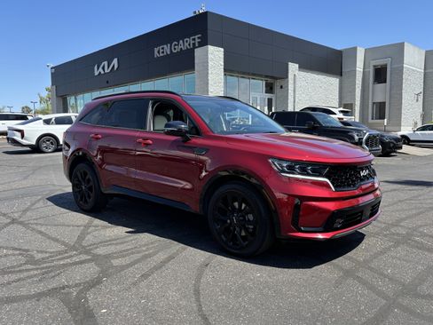 Certified 2023 Kia Sorento SX FWD image 31