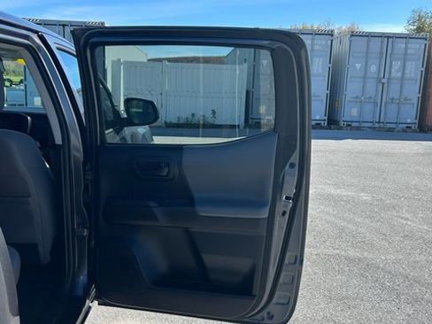 Used 2021 Toyota Tacoma SR image 47