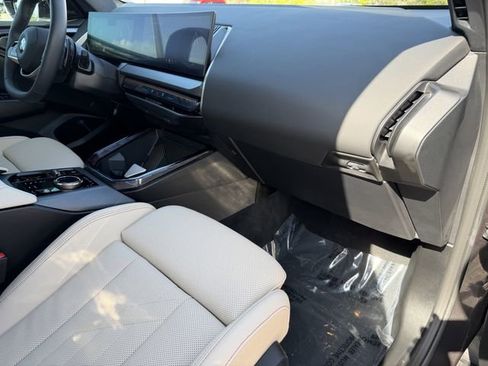 Certified 2025 BMW X3 xDrive30i w/ Premium Package image 11