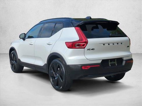 Used 2026 Volvo XC40 B5 Ultra w/ Protection Package Premier AWD/4WD image 8