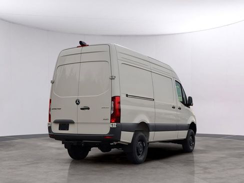 New 2026 Mercedes-Benz Sprinter 2500 image 5