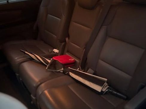 Used 2016 Honda Odyssey Touring image 7