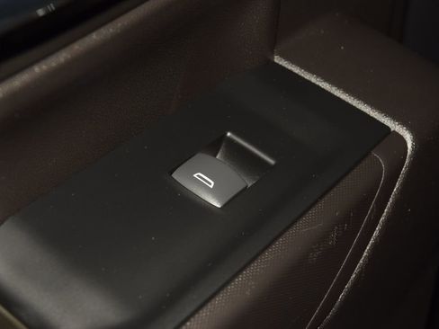 Used 2022 Chevrolet Silverado 1500 Custom w/ Safety Confidence Package image 43