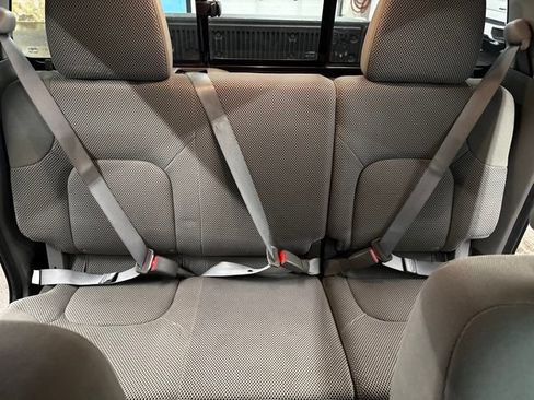 Used 2016 Nissan Frontier SV AWD/4WD image 28
