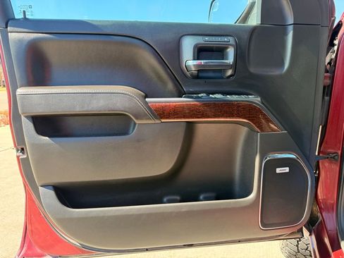 Used 2017 GMC Sierra 1500 SLT w/ SLT Premium Package image 11