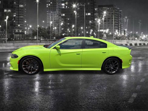 Used 2019 Dodge Charger Scat Pack w/ Dynamics Package RWD image 3