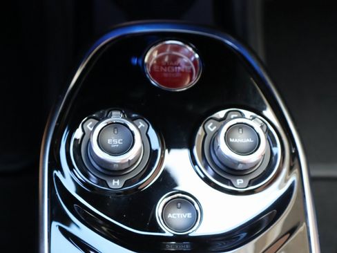 Used 2025 McLaren GTS image 24