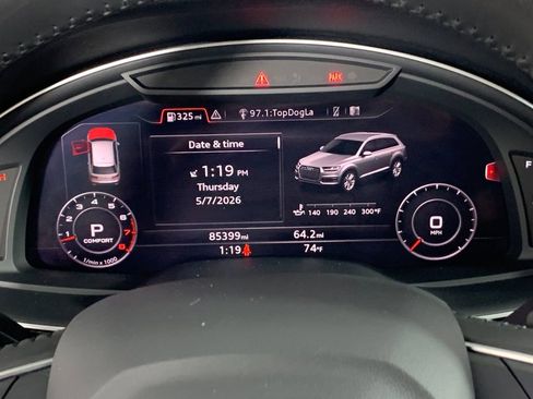 Used 2019 Audi Q7 3.0T Premium Plus AWD/4WD image 24