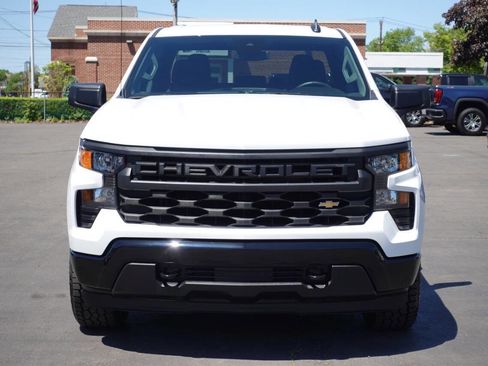 Used 2024 Chevrolet Silverado 1500 W/T w/ WT Value Package AWD/4WD image 7