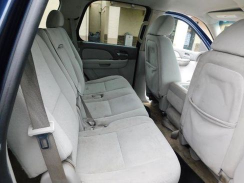 Used 2007 Chevrolet Tahoe LS image 17