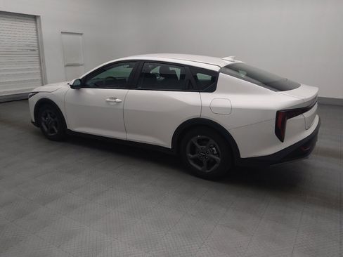 Used 2025 Kia K4 FWD image 3