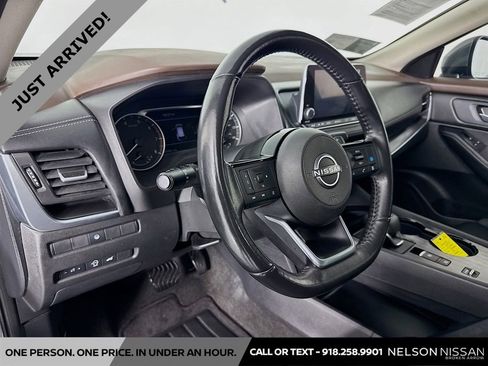 Certified 2023 Nissan Rogue SV w/ SV Premium B Package image 9