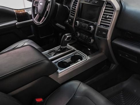Used 2015 Ford F150 Platinum w/ Equipment Group 701A Luxury AWD/4WD image 23